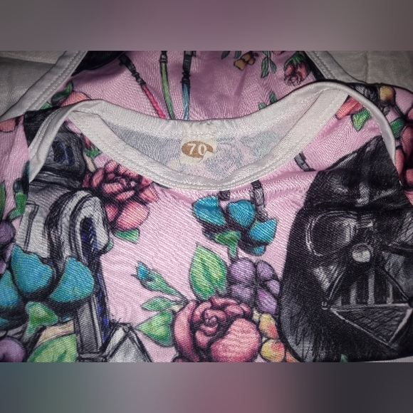 Worn Once Infant StarWars Romper/onesie Size 70 (6-12M) - Picture 3 of 3